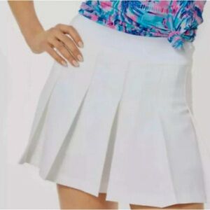NWT Lily Pulitzer White Frazier Golf Pleated Skirt /Skort UPF 50+ Size 16
